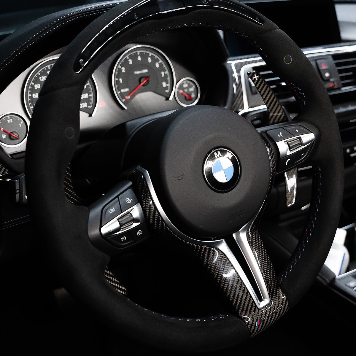 FLOW DOWN Carbon Schaltwippen V.3 passend für BMW M2 M3 M4 (F- & G-Reihe)