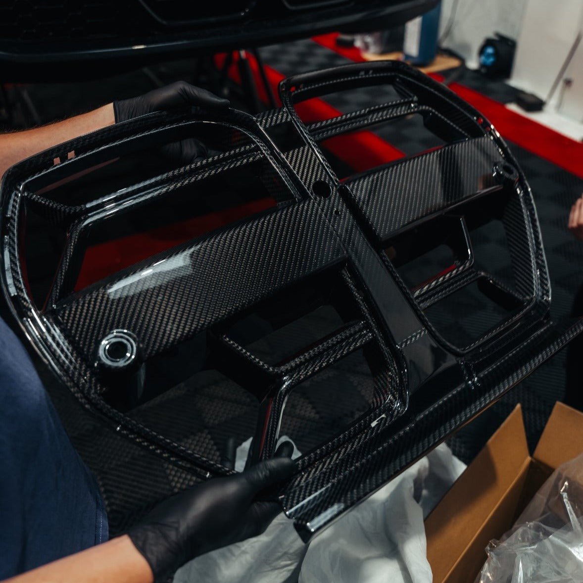 Frontgrill V.3 aus PrePreg Carbon passend für BMW M3/M4-CSL (G80/G81/G82/G83)