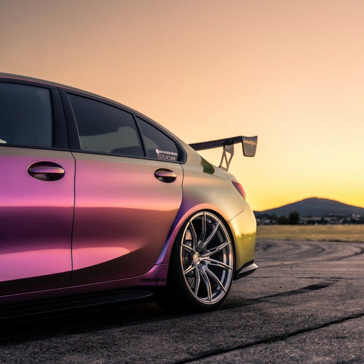 TNF+ Heckflügel im Rennsport Design passend für BMW M4 (G82)