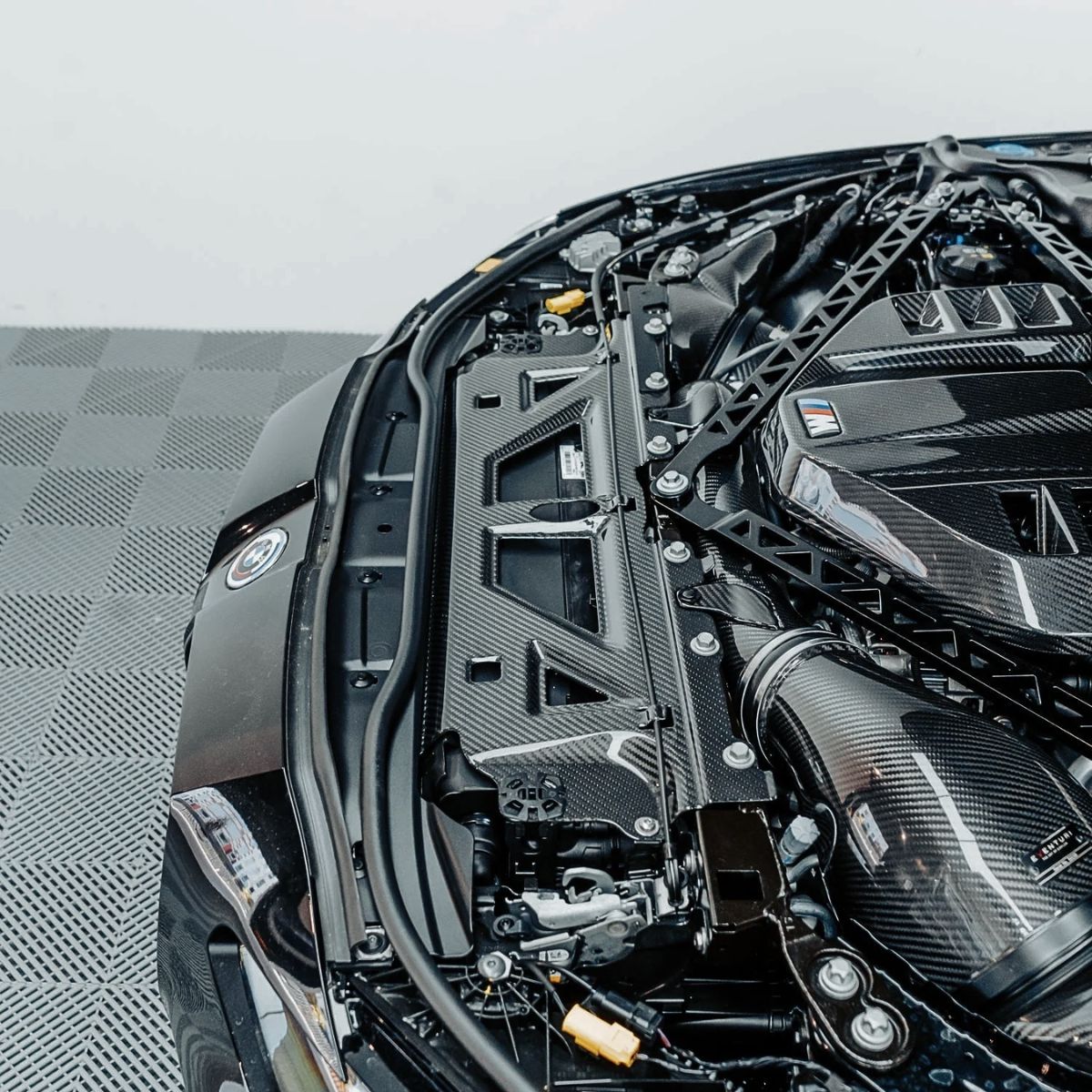 TNF+ Shroud Vollständiger Ersatz Kühlverkleidungs-Slam-Panel passend für BMW M3 (G80/G81) M4 (G82/G83) M2 (G87)