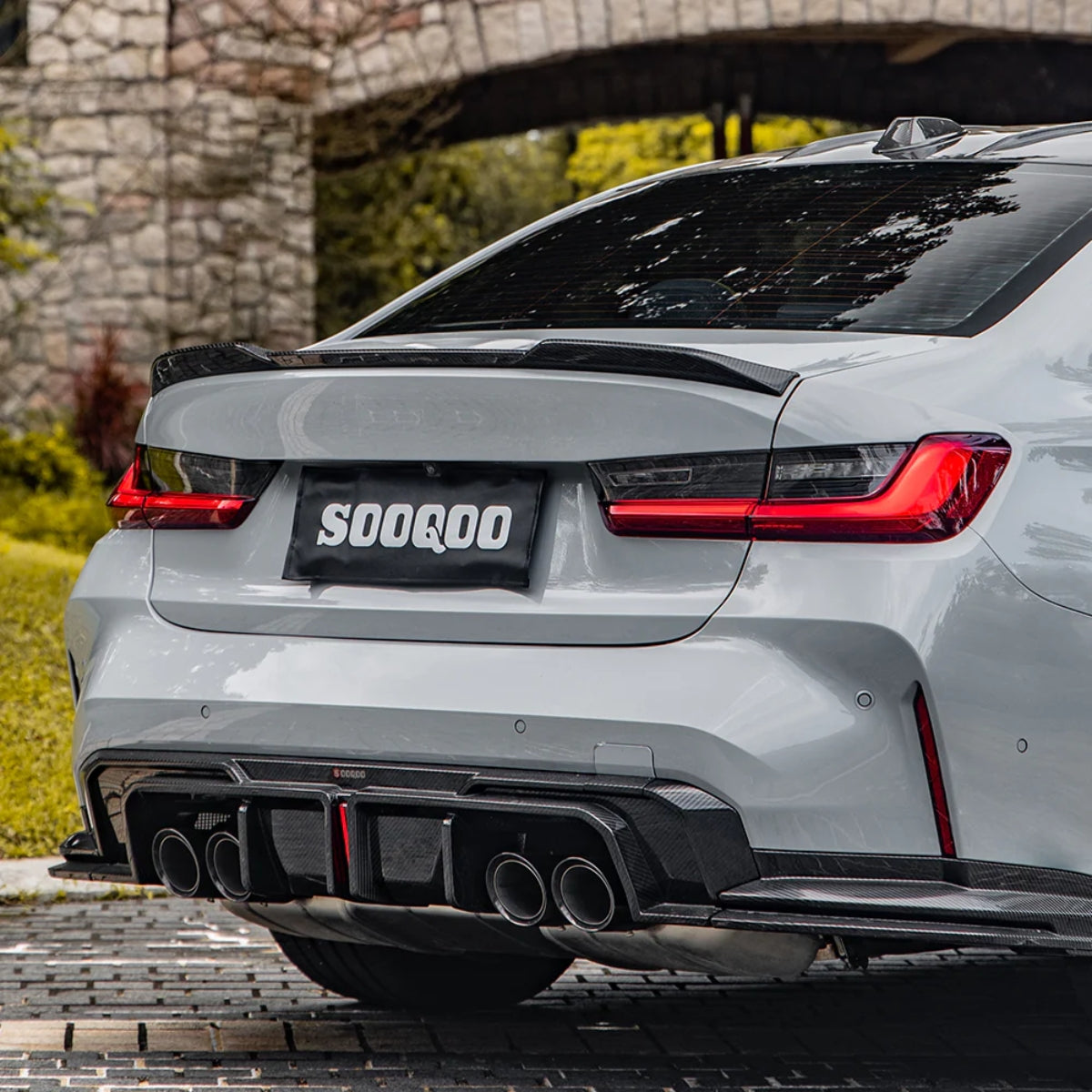 TNF+ SOOQOO Heckdiffusor Set mit Licht Carbon passend für BMW M3 (G80/G81) M4 (G82/G83)