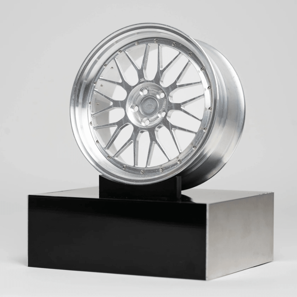 CNC-gefräste Aluminium Deko Felge im Maßstab 1:5, Classic Type S in silber, Frontansicht