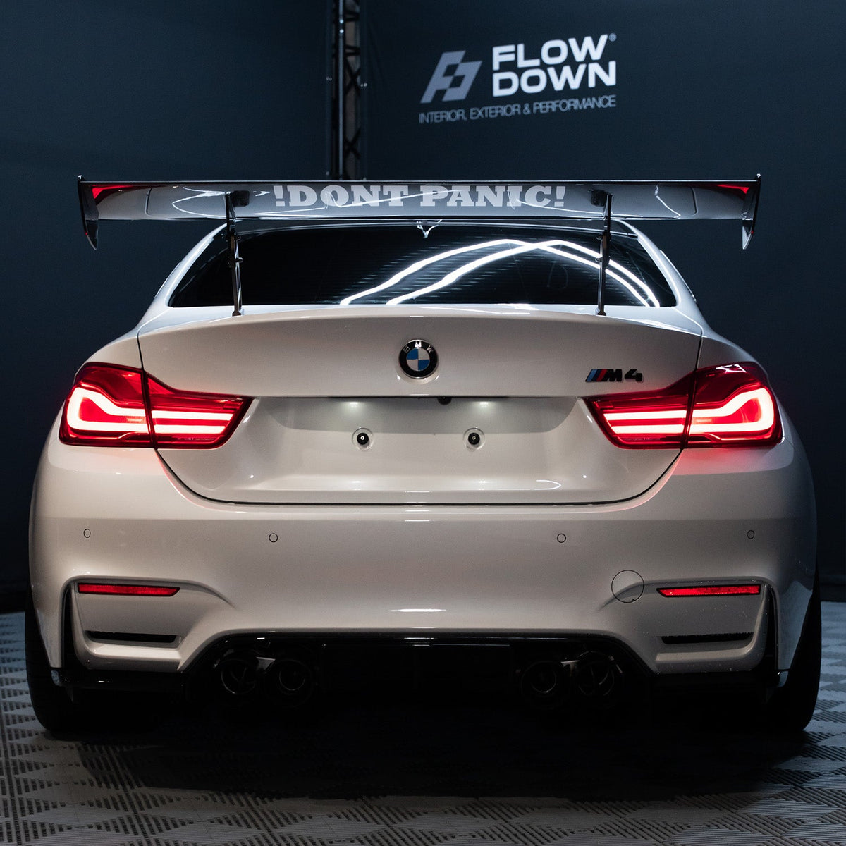 FLOW DOWN Magnet-Kennzeichenhalter passend für BMW M3 F80 & M4 F82/F83