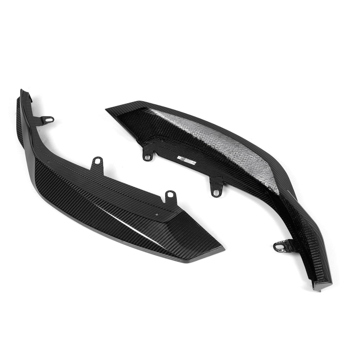 Frontlippe V.3 aus PrePreg Carbon passend für BMW M2 G87