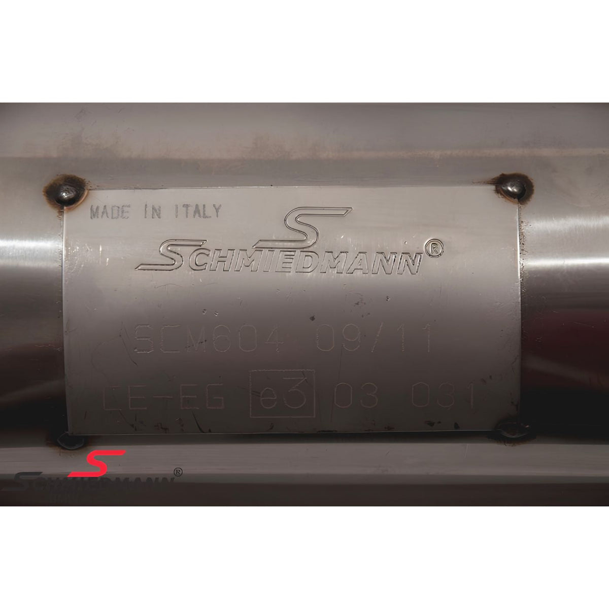 Schmiedmann 4-Rohr Sportauspuffanlage 4x86 mm passend für BMW E60 550i