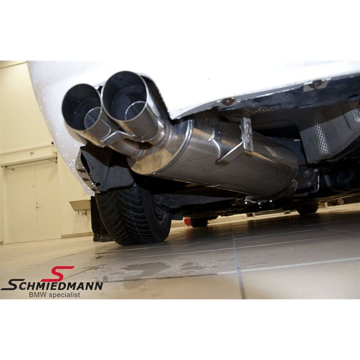 Schmiedmann Edelstahl Sportendschalldämpfer 2x76 mm gerollt inkl. X-Rohr passend für BMW E91 325i & 330i