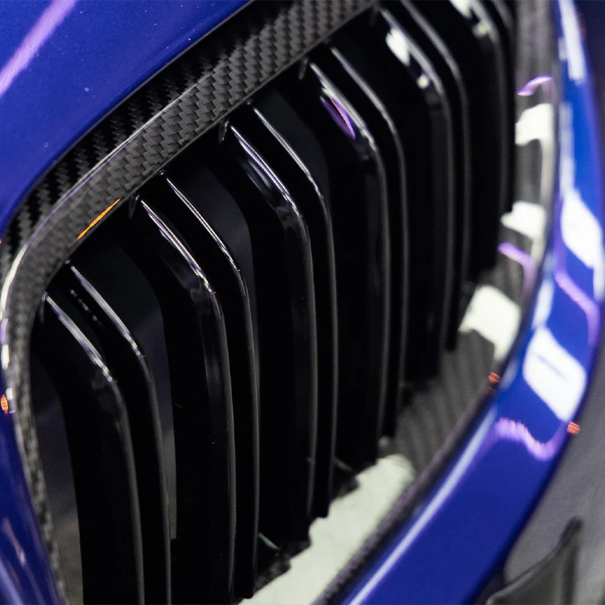 TNF+ Doppellamellen Frontgrill Carbon passend für BMW 3er (E92/E93) M3 (E92/E93) PRE-LCI