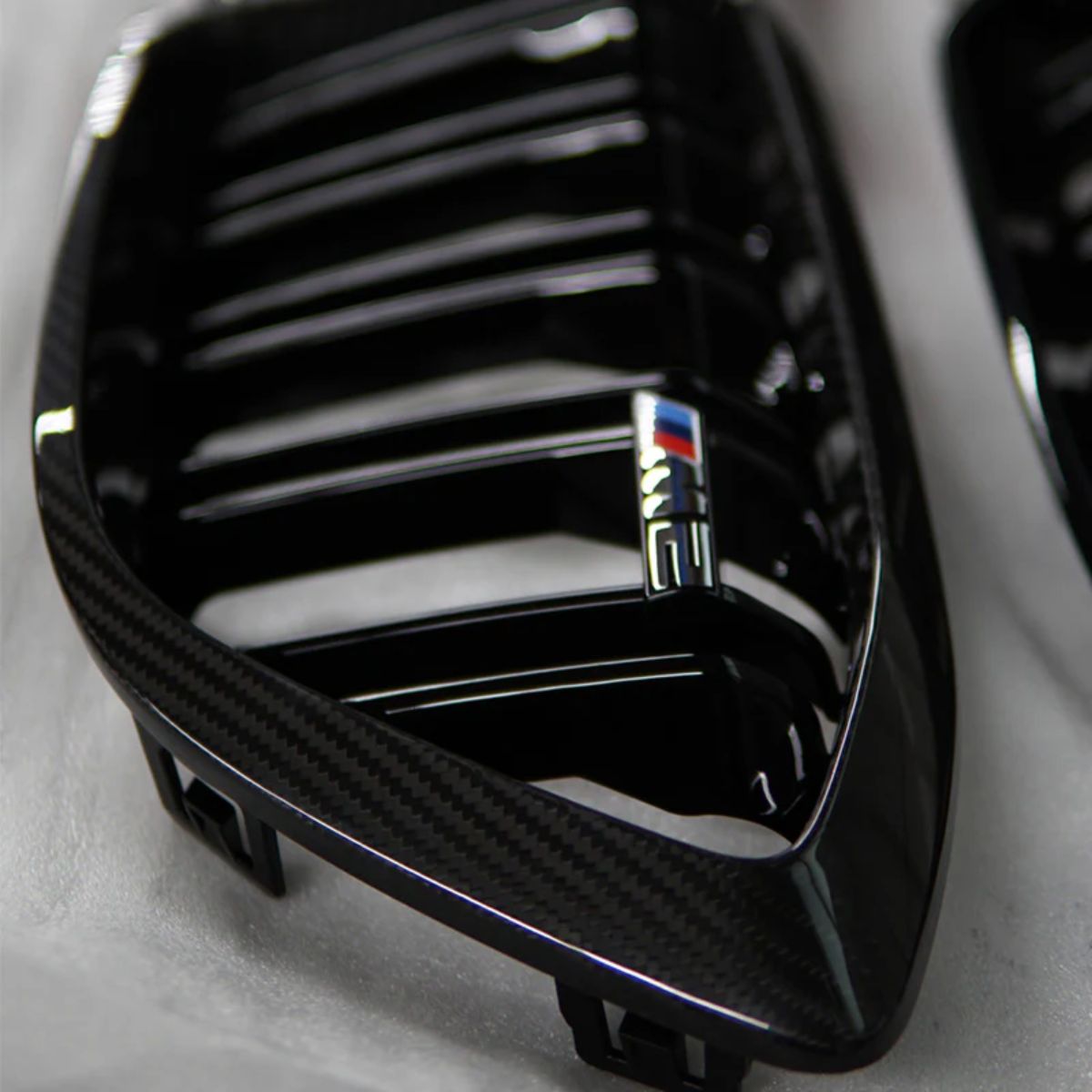 TNF+ Frontgrill Carbon inklusiv neuem Gitter passend für BMW M2 (F87 N55/F87C S55)