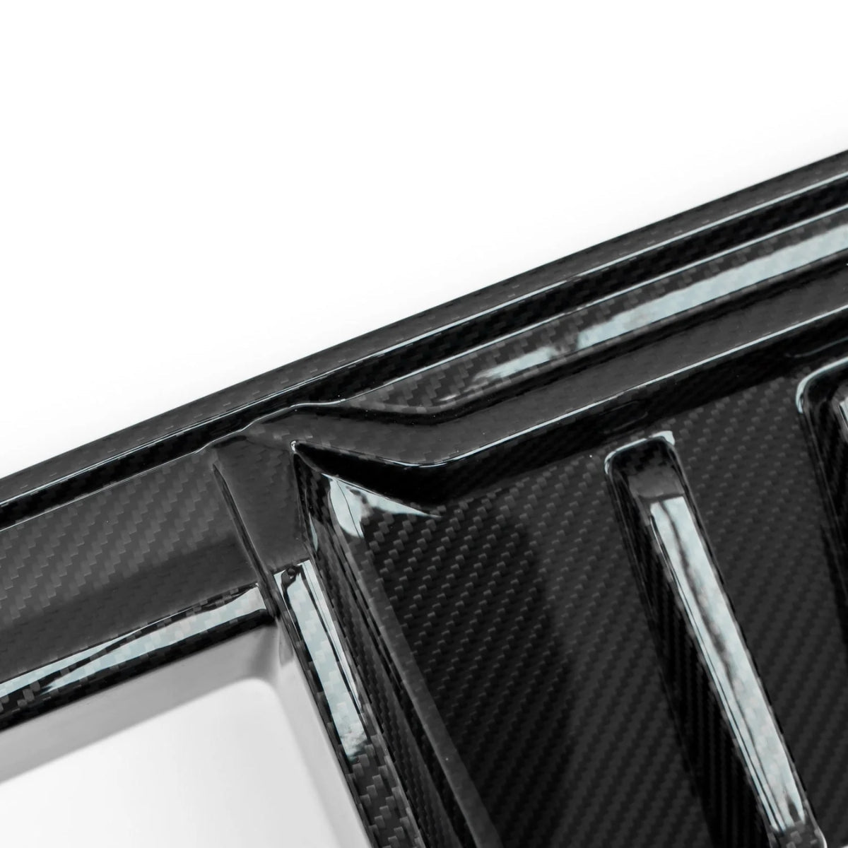 TNF+ LED Heckdiffusor aus Carbon passend für BMW M3 (G80/G81) M4 (G82/G83) (Kopie)