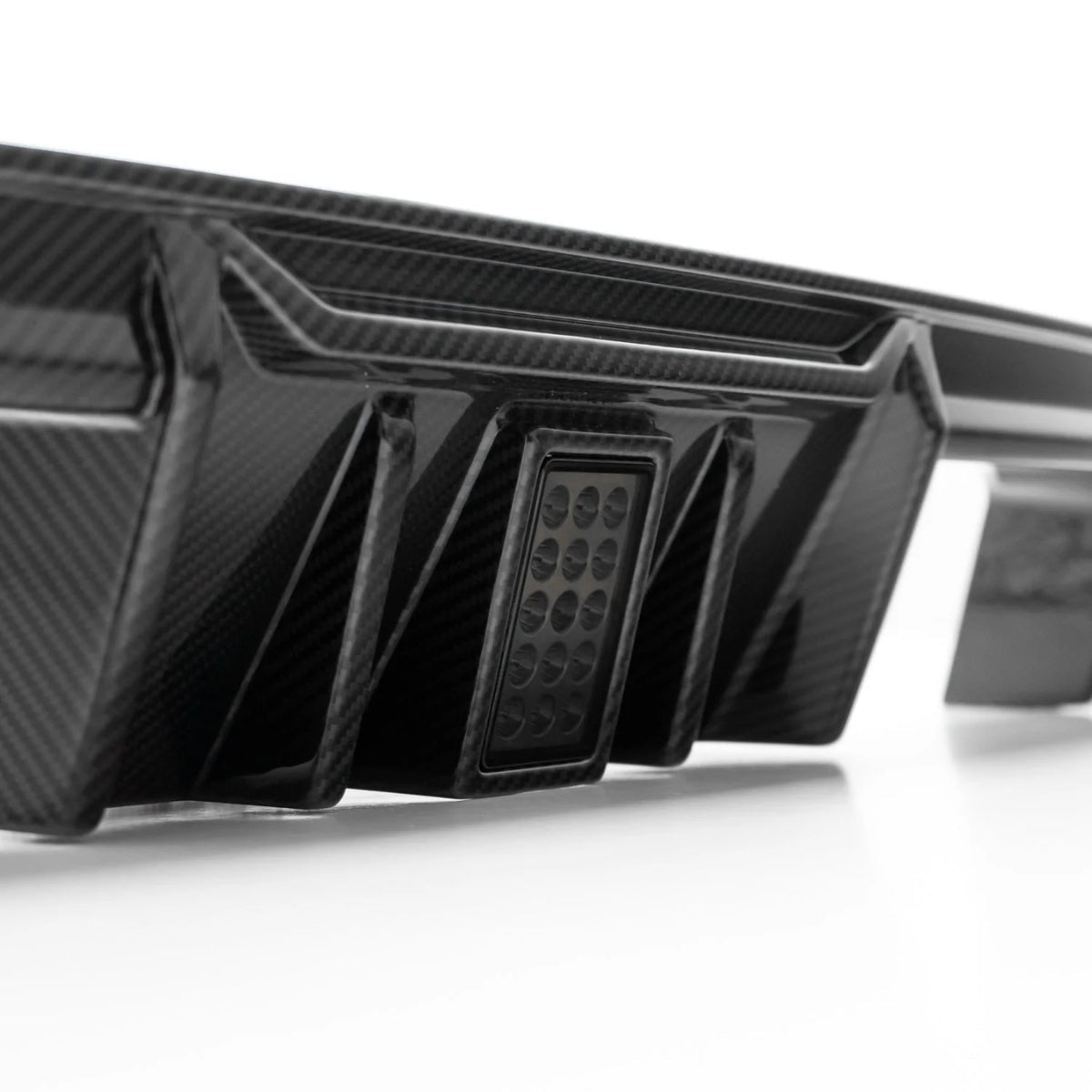 TNF+ LED Heckdiffusor aus Carbon passend für BMW M3 (G80/G81) M4 (G82/G83) (Kopie)