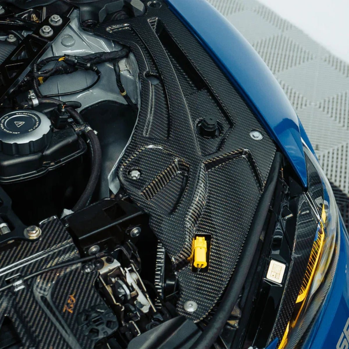 TNF+ Scheinwerfer Abdeckungen Motorraum Carbon passend für BMW M3 (G80/G81) M4 (G82/G83)